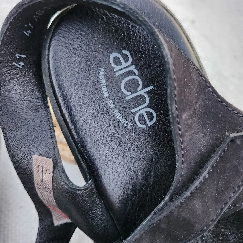 Arche strappy suede comfort sandals black